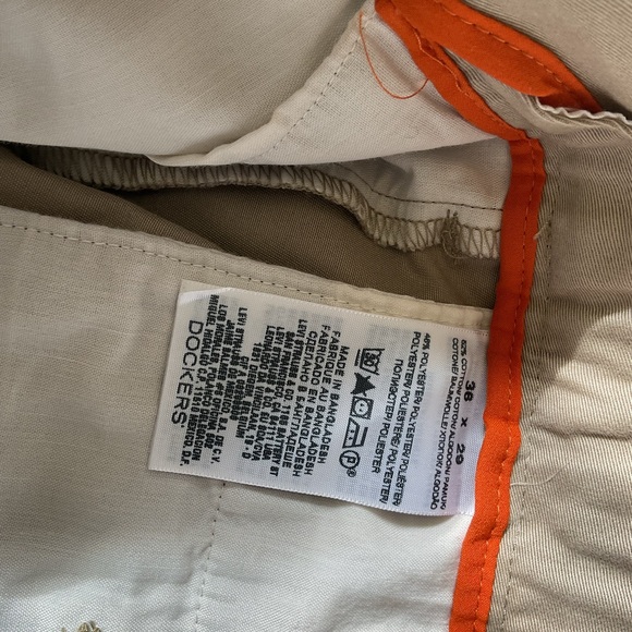 Dockers Classic Fit 03 Pants - Picture 4 of 4